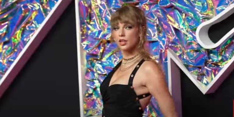 Taylor Swift People's Choice Awards Nominee